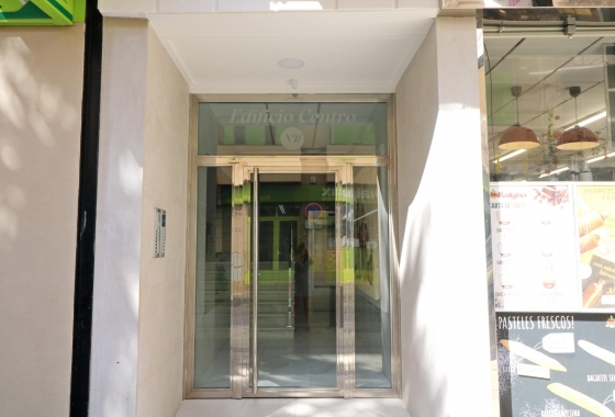 Reventa - Apartamento / piso - Torrevieja
