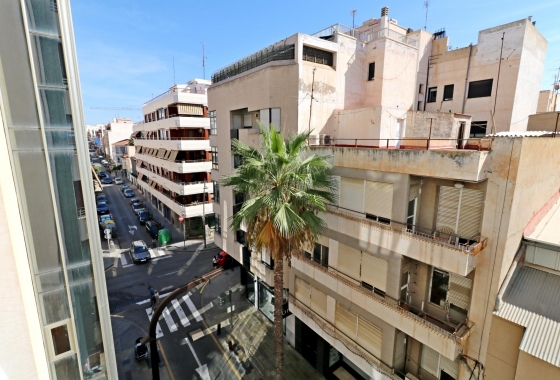 Reventa - Apartamento / piso - Torrevieja