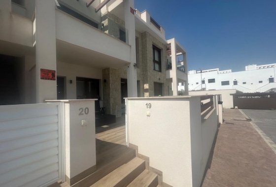 Resale - Apartment / flat - Torrevieja - AMAY Urbanisation
