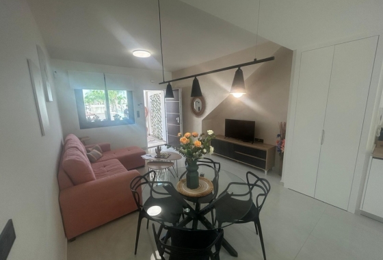 Resale - Apartment / flat - Torrevieja - AMAY Urbanisation