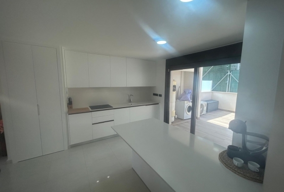 Resale - Apartment / flat - Torrevieja - AMAY Urbanisation
