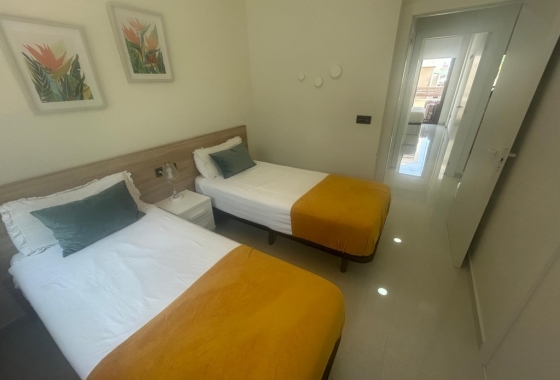 Resale - Apartment / flat - Torrevieja - AMAY Urbanisation