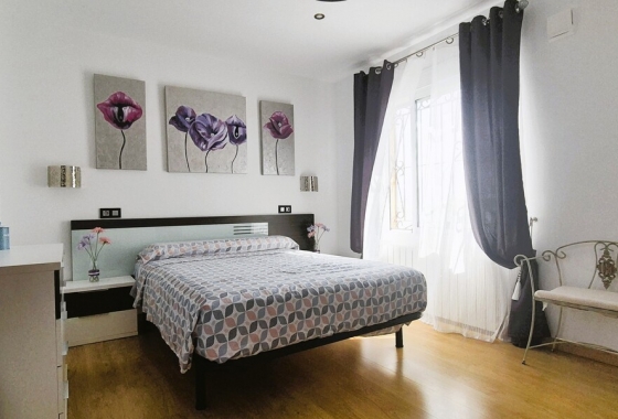 Resale - Townhouse - Torrevieja - Costa Blanca