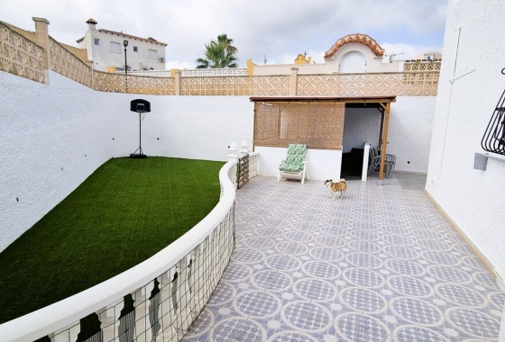 Resale - Bungalow - Orihuela Costa - Costa Blanca