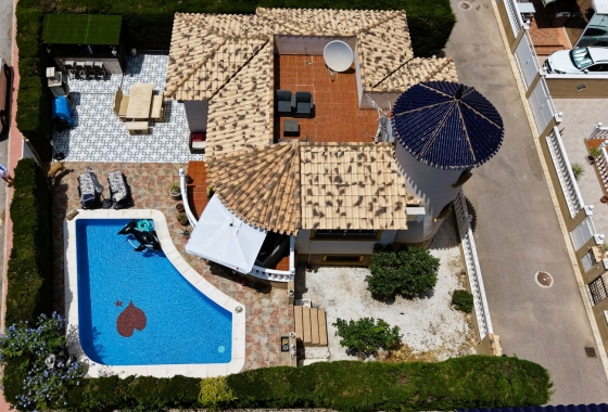 Resale - Villa - Orihuela Costa - Costa Blanca