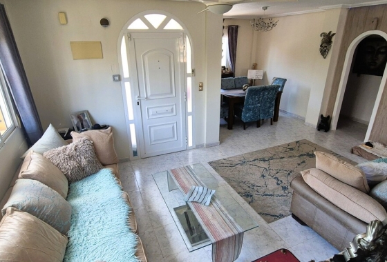 Resale - Villa - Orihuela Costa - Costa Blanca
