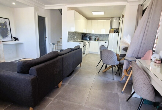 Resale - Villa - Orihuela Costa - Costa Blanca