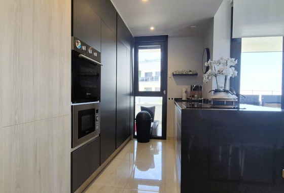 Resale - Apartment / flat - Orihuela Costa - Costa Blanca