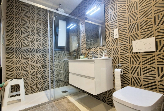 Resale - Apartment / flat - Orihuela Costa - Costa Blanca