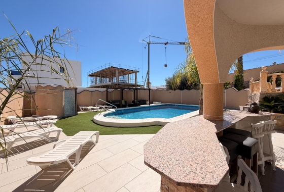 Herverkoop - Villa - Ciudad Quesada