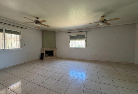 Resale - Finca - Dolores - Comunidad Valenciana