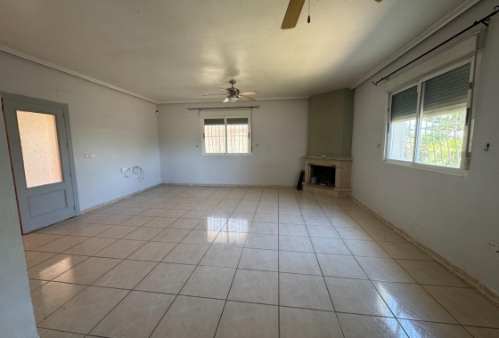 Resale - Finca - Dolores - Comunidad Valenciana