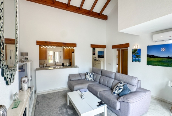 Resale - Townhouse - La Finca Golf - Inland