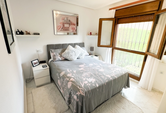 Resale - Townhouse - La Finca Golf - Inland
