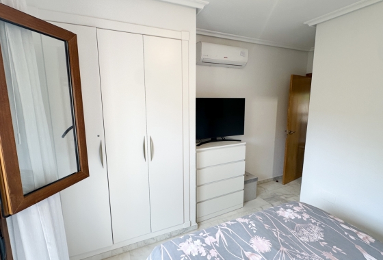 Resale - Townhouse - La Finca Golf - Inland
