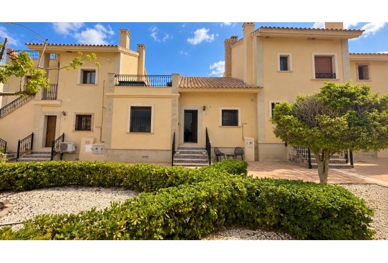Resale - Townhouse - La Finca Golf - Inland