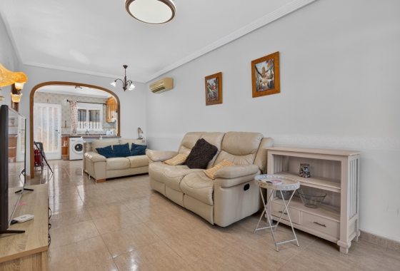 Resale - Villa - Orihuela Costa - Costa Blanca