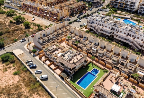 Resale - Villa - Orihuela Costa - Costa Blanca