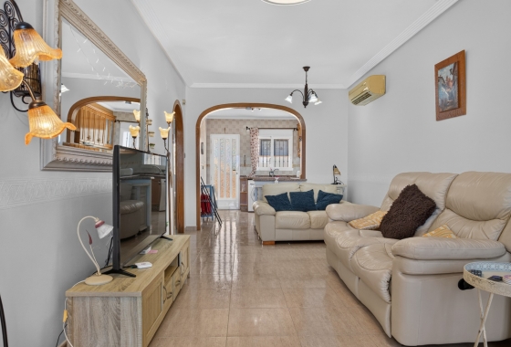 Resale - Villa - Orihuela Costa - Costa Blanca