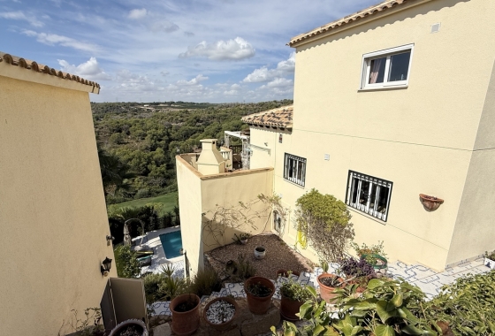 Resale - Villa - Orihuela Costa - Costa Blanca