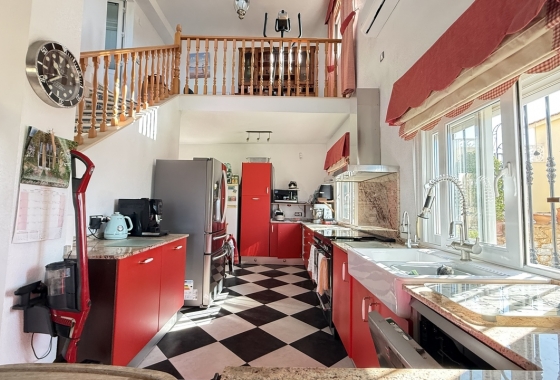 Resale - Villa - Orihuela Costa - Costa Blanca