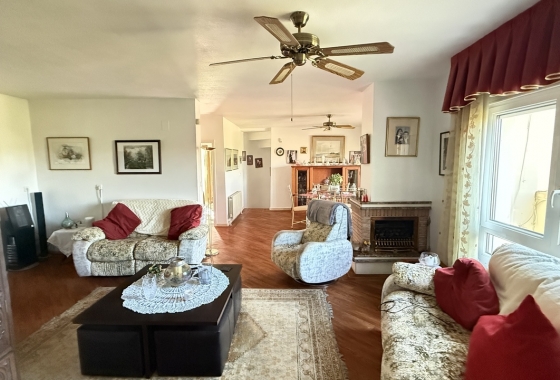 Resale - Villa - Orihuela Costa - Costa Blanca
