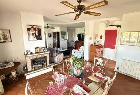 Resale - Villa - Orihuela Costa - Costa Blanca