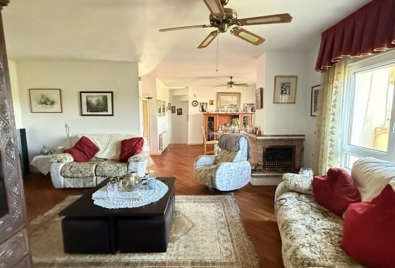 Resale - Villa - Orihuela Costa - Costa Blanca