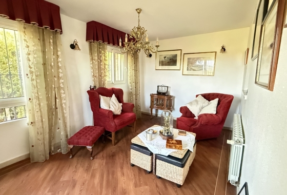 Resale - Villa - Orihuela Costa - Costa Blanca
