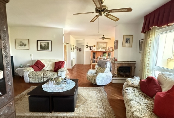 Resale - Villa - Orihuela Costa - Costa Blanca