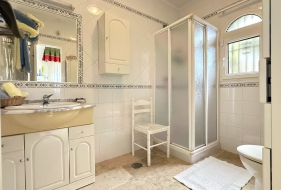 Resale - Villa - Orihuela Costa - Costa Blanca