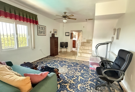 Resale - Villa - Orihuela Costa - Costa Blanca