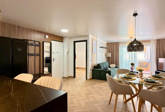 Resale - Apartment / flat - Torrevieja - Playa del Cura