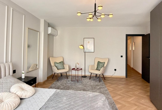 Resale - Apartment / flat - Torrevieja - Playa del Cura