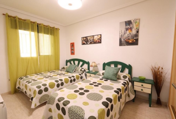 Resale - Bungalow - Orihuela Costa - Costa Blanca