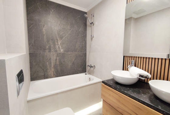 Resale - Apartment / flat - Torrevieja - Costa Blanca
