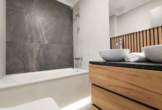 Resale - Apartment / flat - Torrevieja - Costa Blanca