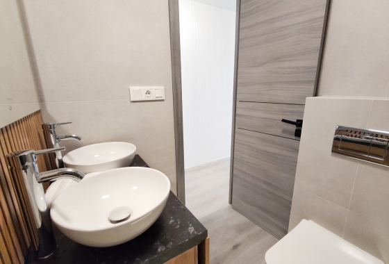 Resale - Apartment / flat - Torrevieja - Costa Blanca