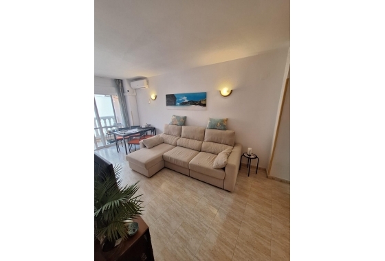 Resale - Apartment / flat - Torrevieja - Estacion De Autobuses