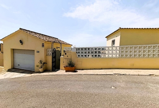 Resale - Villa - Orihuela Costa - Inland