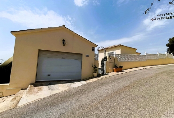 Resale - Villa - Orihuela Costa - Inland