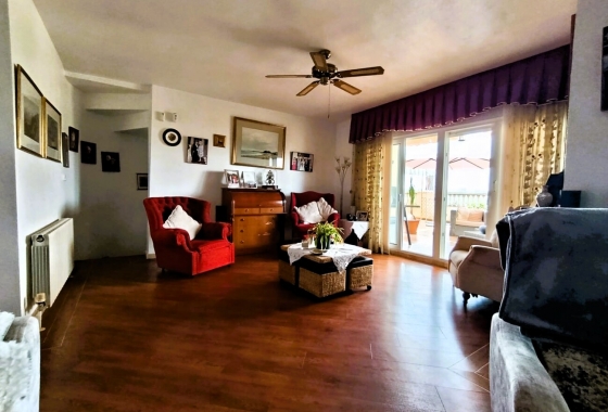 Resale - Villa - Orihuela Costa - Inland