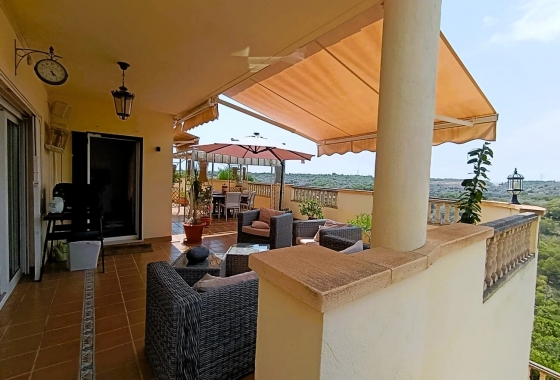 Resale - Villa - Orihuela Costa - Inland