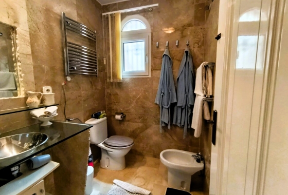 Resale - Villa - Orihuela Costa - Inland