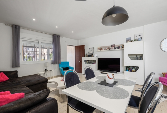Resale - Townhouse - Torrevieja - Costa Blanca