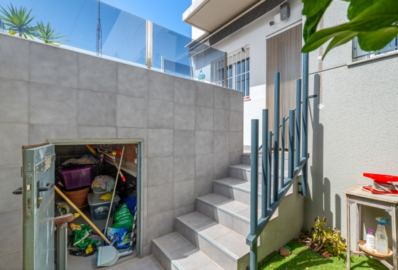 Resale - Townhouse - Torrevieja - Costa Blanca