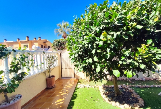 Wiederverkauf - Wohnung - Orihuela Costa - Costa Blanca