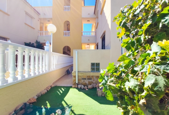 Wiederverkauf - Wohnung - Orihuela Costa - Costa Blanca