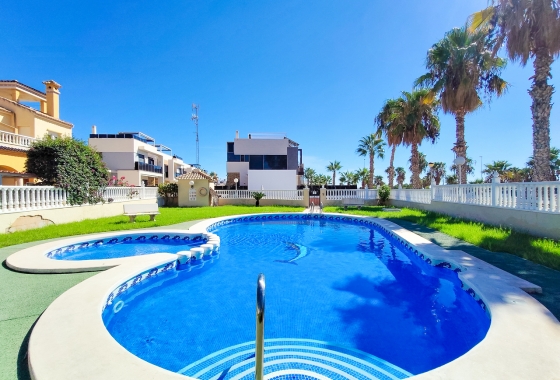 Wiederverkauf - Wohnung - Orihuela Costa - Costa Blanca