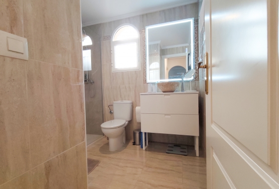 Wiederverkauf - Wohnung - Orihuela Costa - Costa Blanca